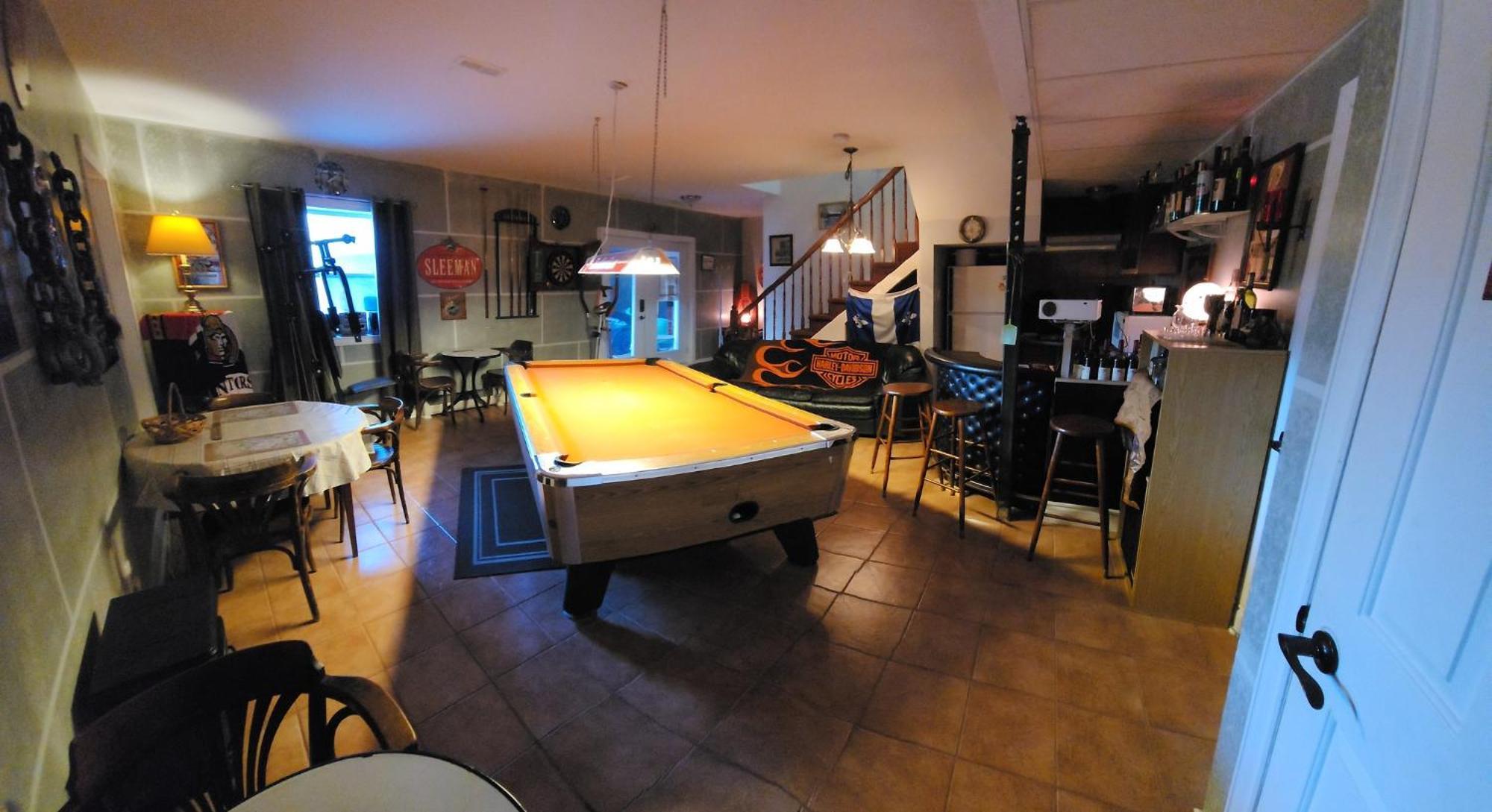 Chelsea Gite Le Tresor Cache Bed & Breakfast מראה חיצוני תמונה